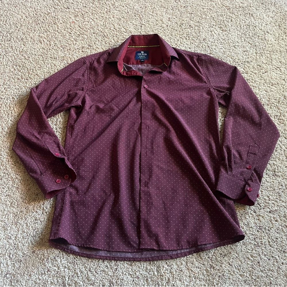 Men’s Tom Baine Performance Collection Burgundy Slim Fit Dress Shirt Size Small